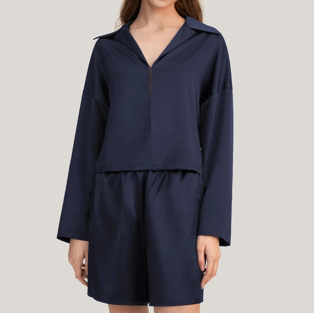 NWT- LILYSILK